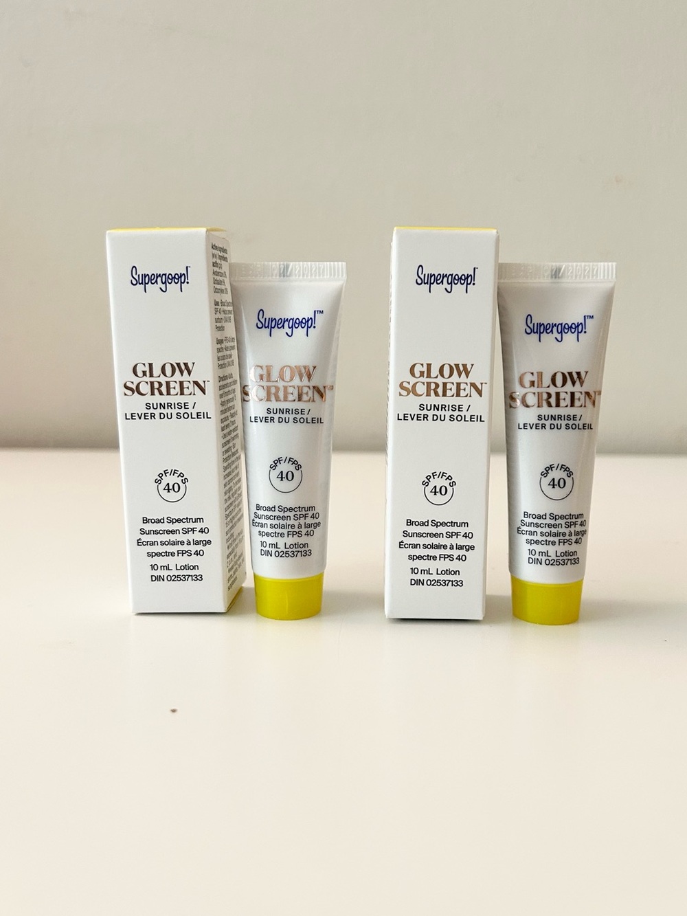 🌸SUPERGOOP! Glowscreen Sunscreen SPF 40 in Sunrise Deluxe Mini 10mL x 2